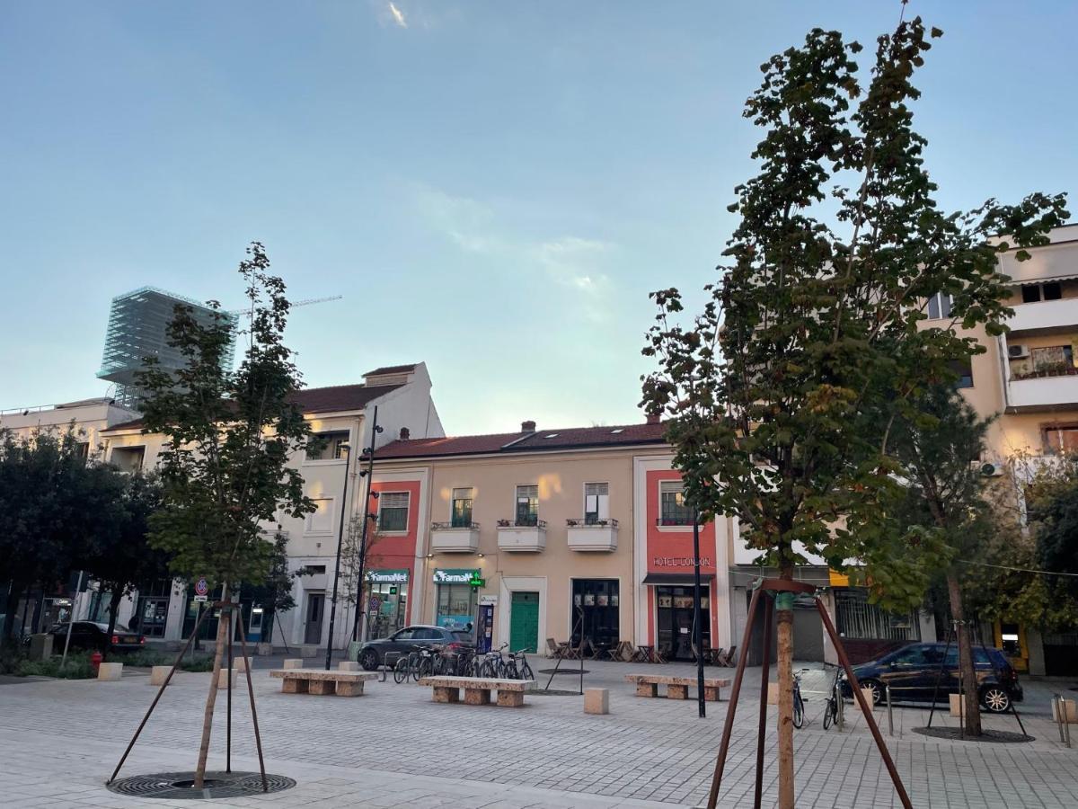 Tirana Inn Hotel ภายนอก รูปภาพ