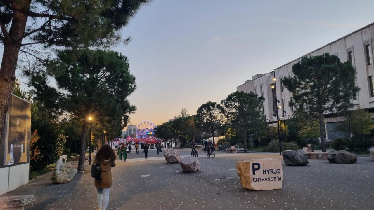 Tirana Inn Hotel ภายนอก รูปภาพ