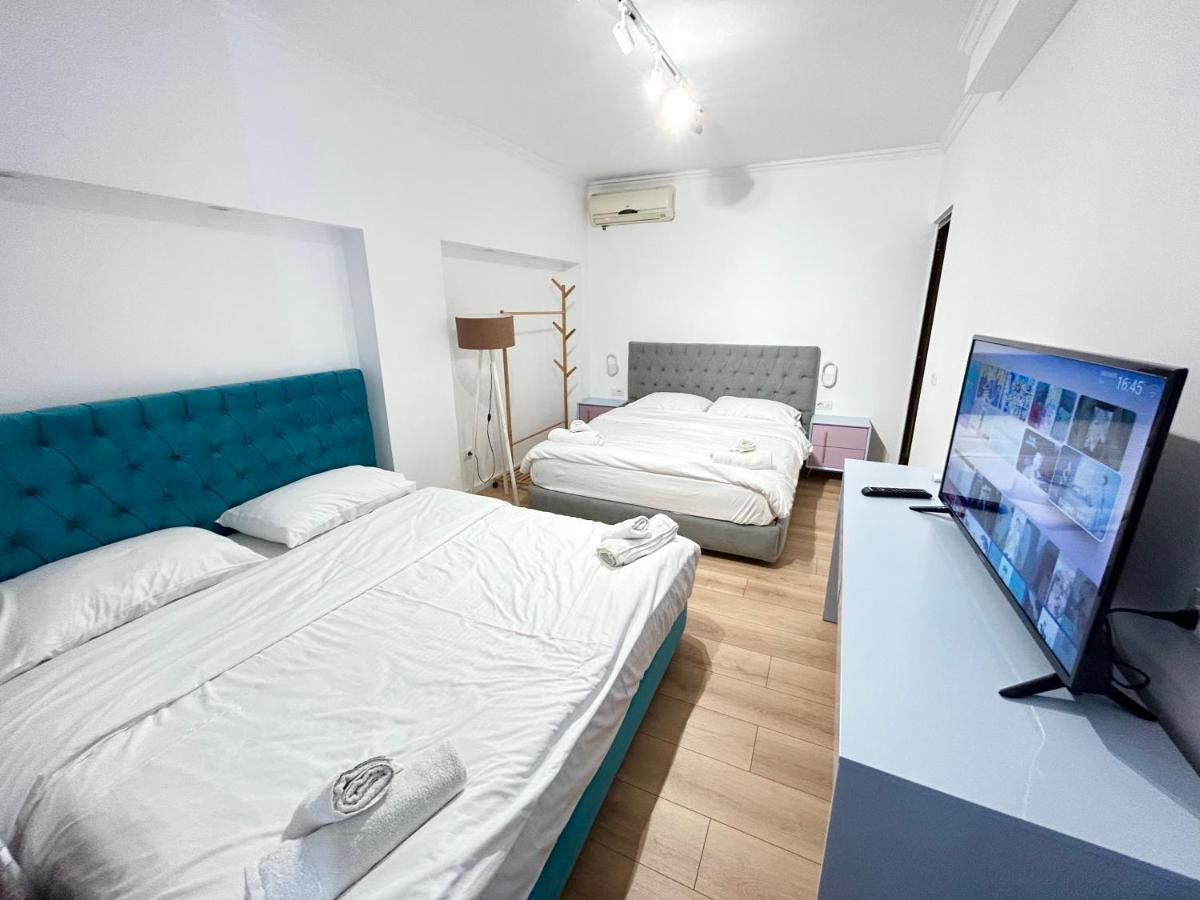 Tirana Inn Hotel ภายนอก รูปภาพ