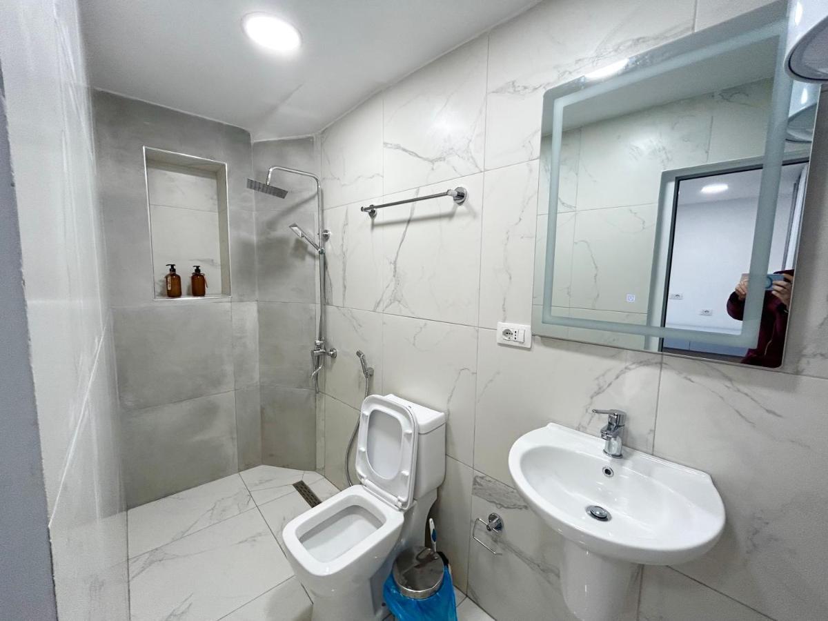 Tirana Inn Hotel ภายนอก รูปภาพ