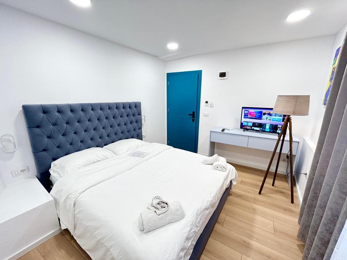 Tirana Inn Hotel ภายนอก รูปภาพ